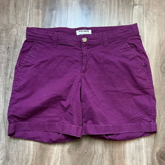 Old Navy Pants - Old Navy Women's Purple Shorts size 8
